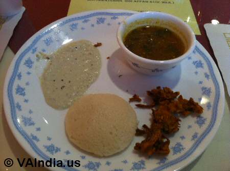 Karaikudi Idly Pakora © VAIndia.us