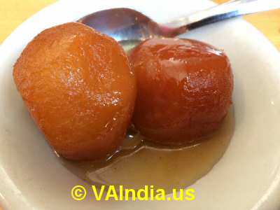 Indian Buffet Desserts image © VAIndia.us